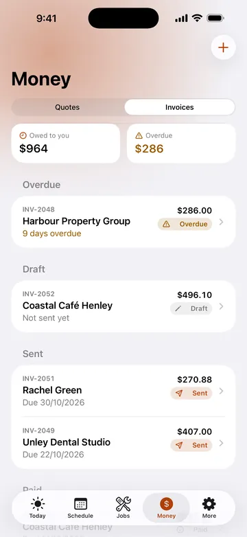 Adminroo Money screen: $964 owed to you, $286 overdue, and the invoices grouped by overdue, draft and sent